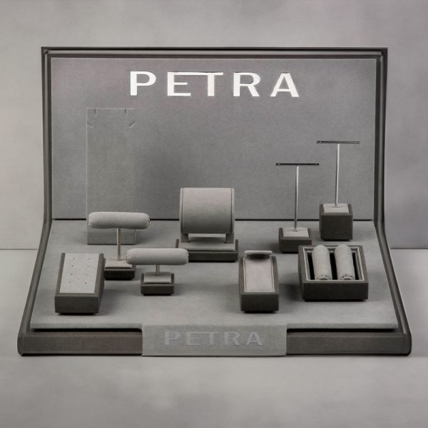 Petra - Kit Display